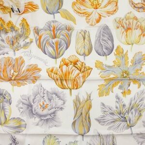 Hermes 100% silk Tulipomanie (study of tulips) scarf 90cm x 90cm. NWT & box